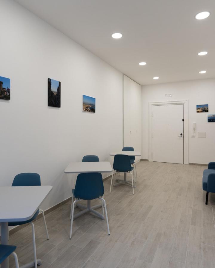 Dimora Cavour Hotel Naples Luaran gambar