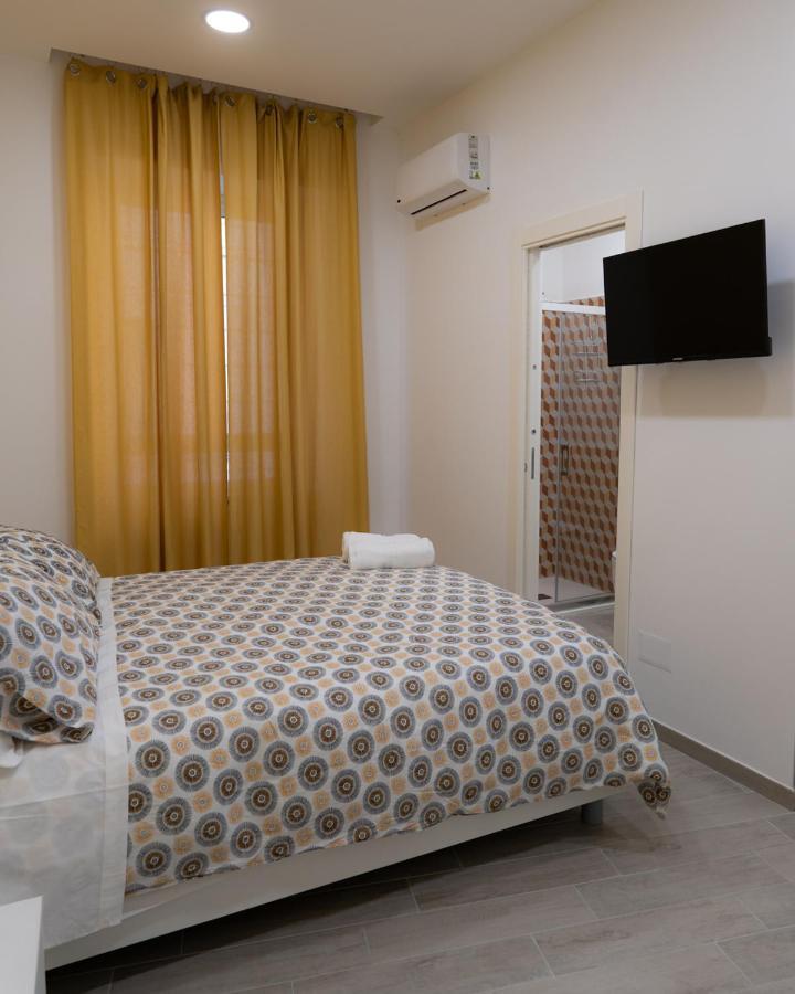 Dimora Cavour Hotel Naples Luaran gambar