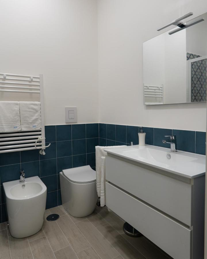 Dimora Cavour Hotel Naples Luaran gambar