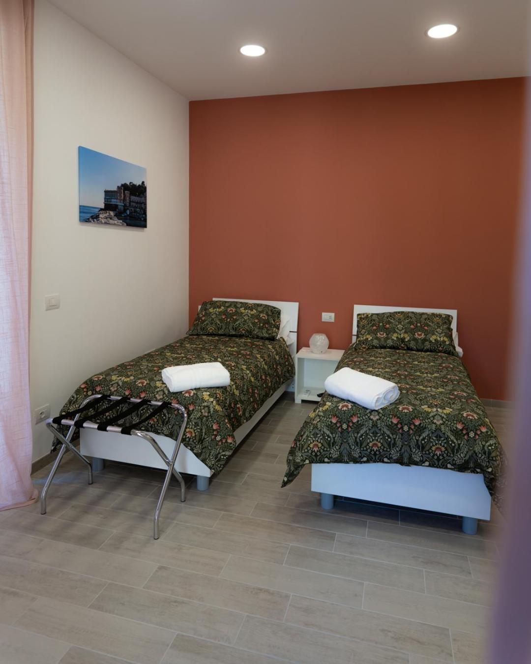 Dimora Cavour Hotel Naples Bilik gambar
